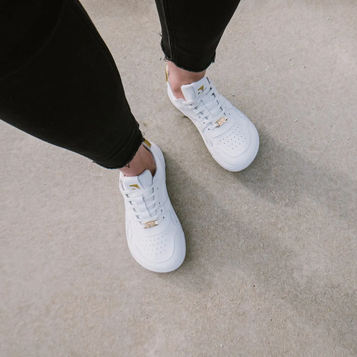 Barefoot Sneakers Barebarics Zing - White & Gold - Leather Shoes_Be Lenka_Footwear