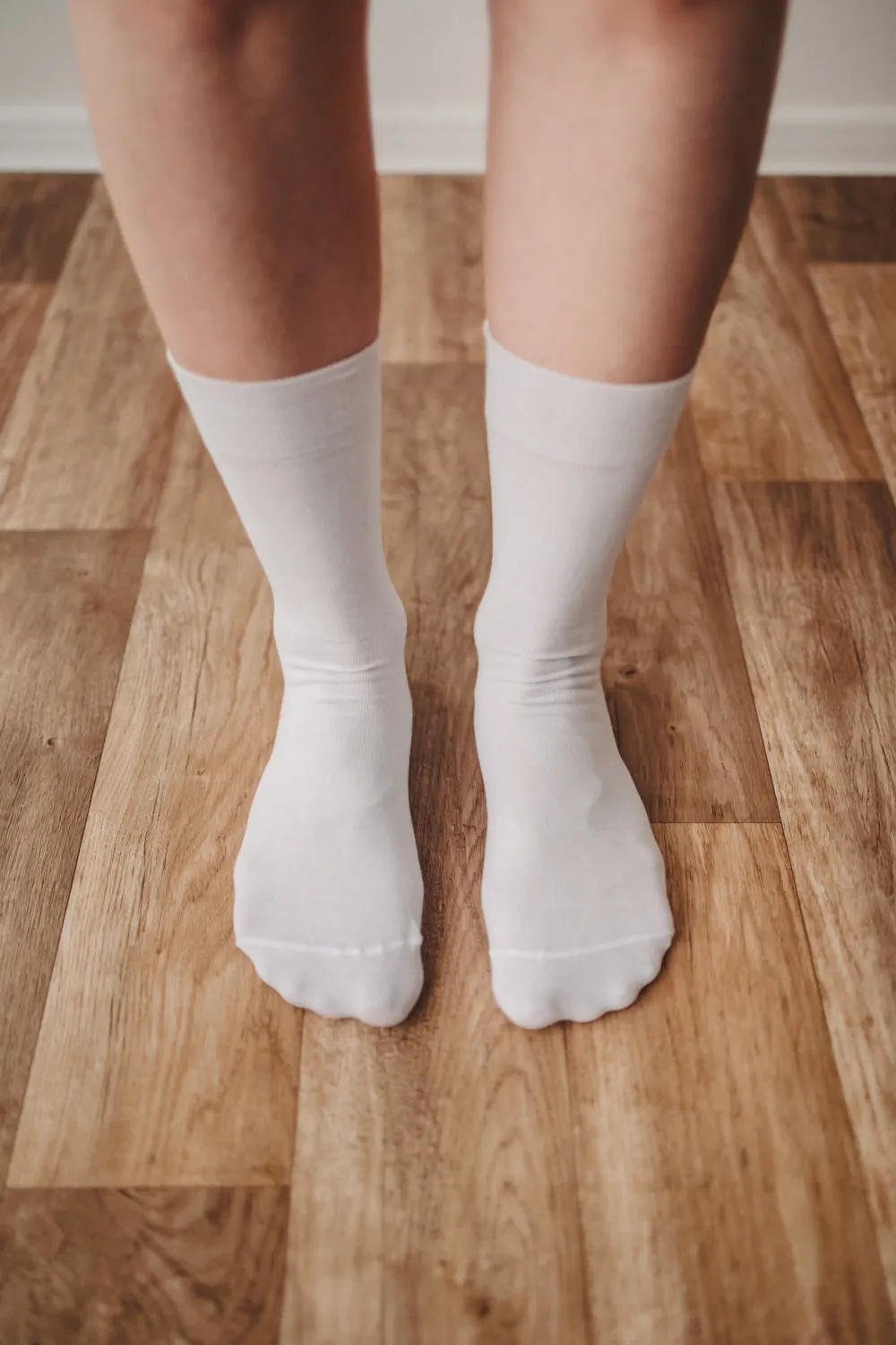 Barefoot Socks - Crew - Essentials - White Shoes_Be Lenka_Footwear