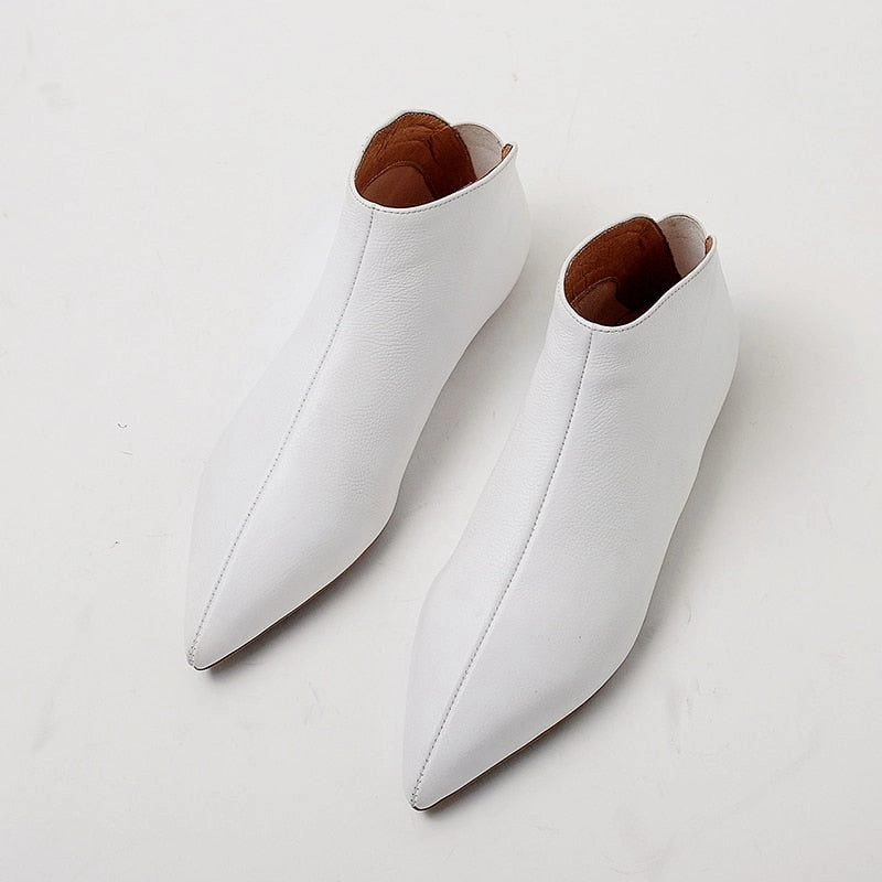 Better In Flat Boot
