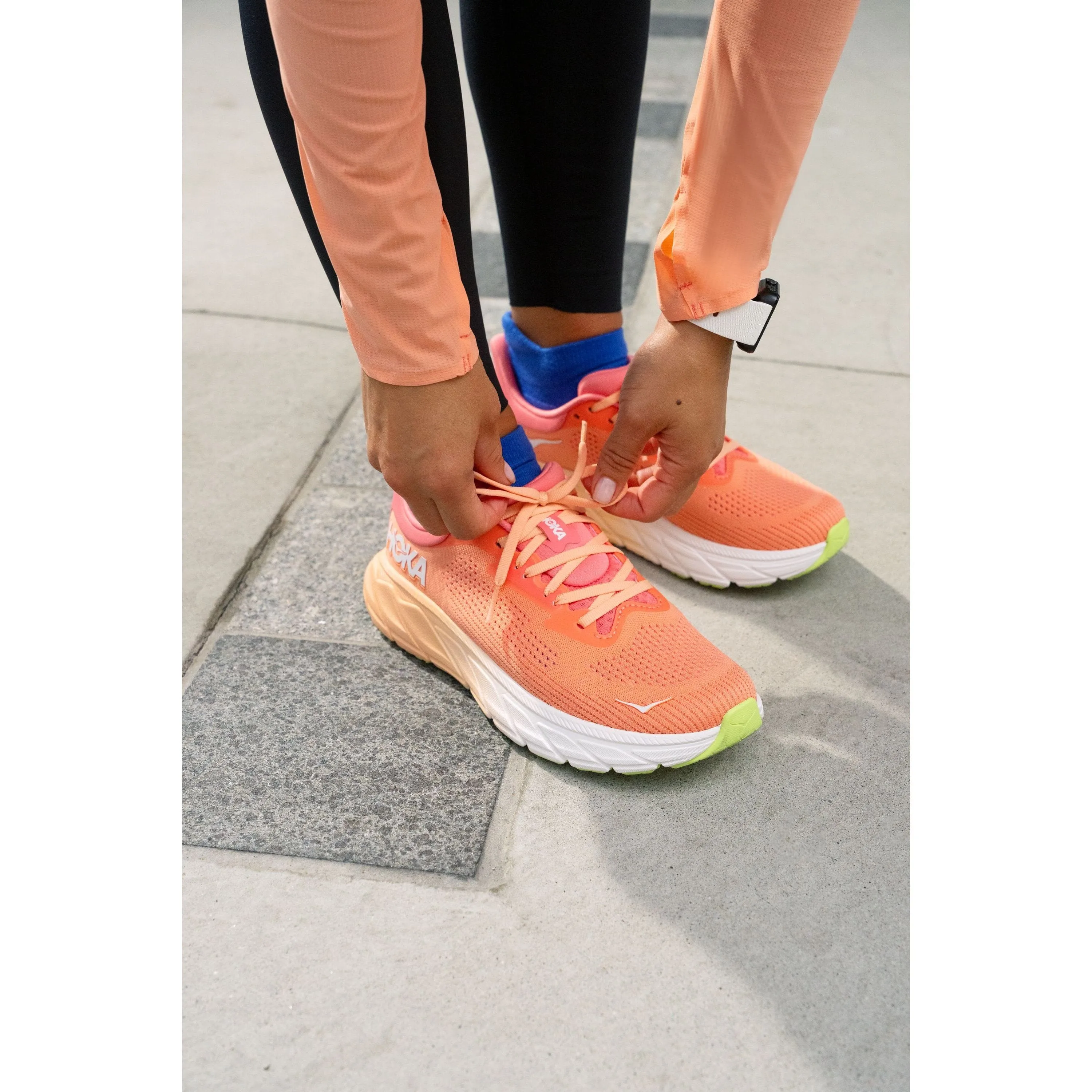 HOKA ARAHI 7 WOMEN'S - FINAL SALE!