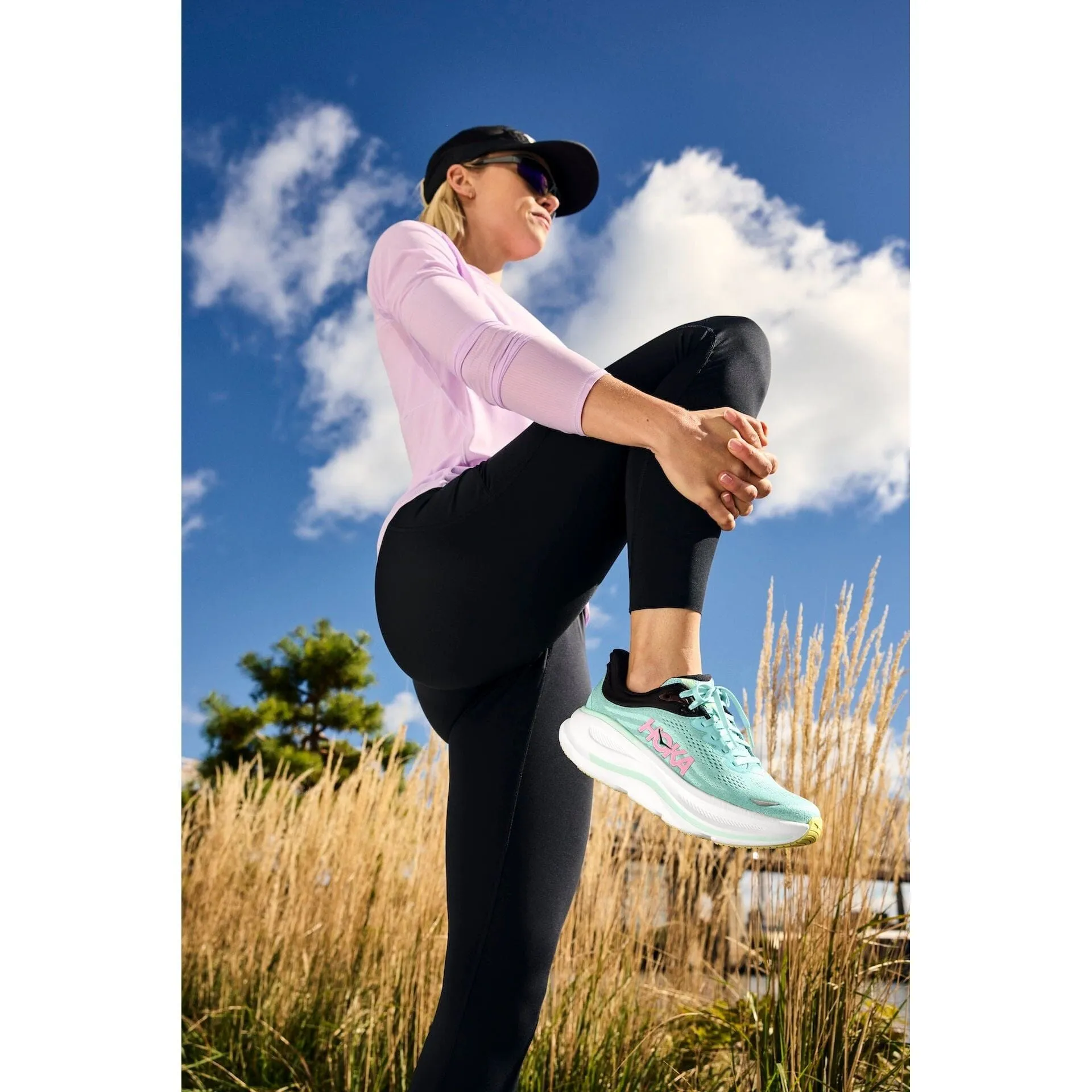 HOKA BONDI 9 WOMEN'S MEDIUM AND WIDE