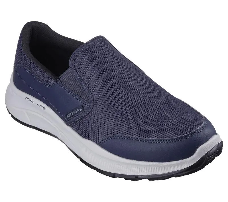 Men's Wide Fit Skechers 232515 Equalizer 5.0 Persistable Trainers - Navy