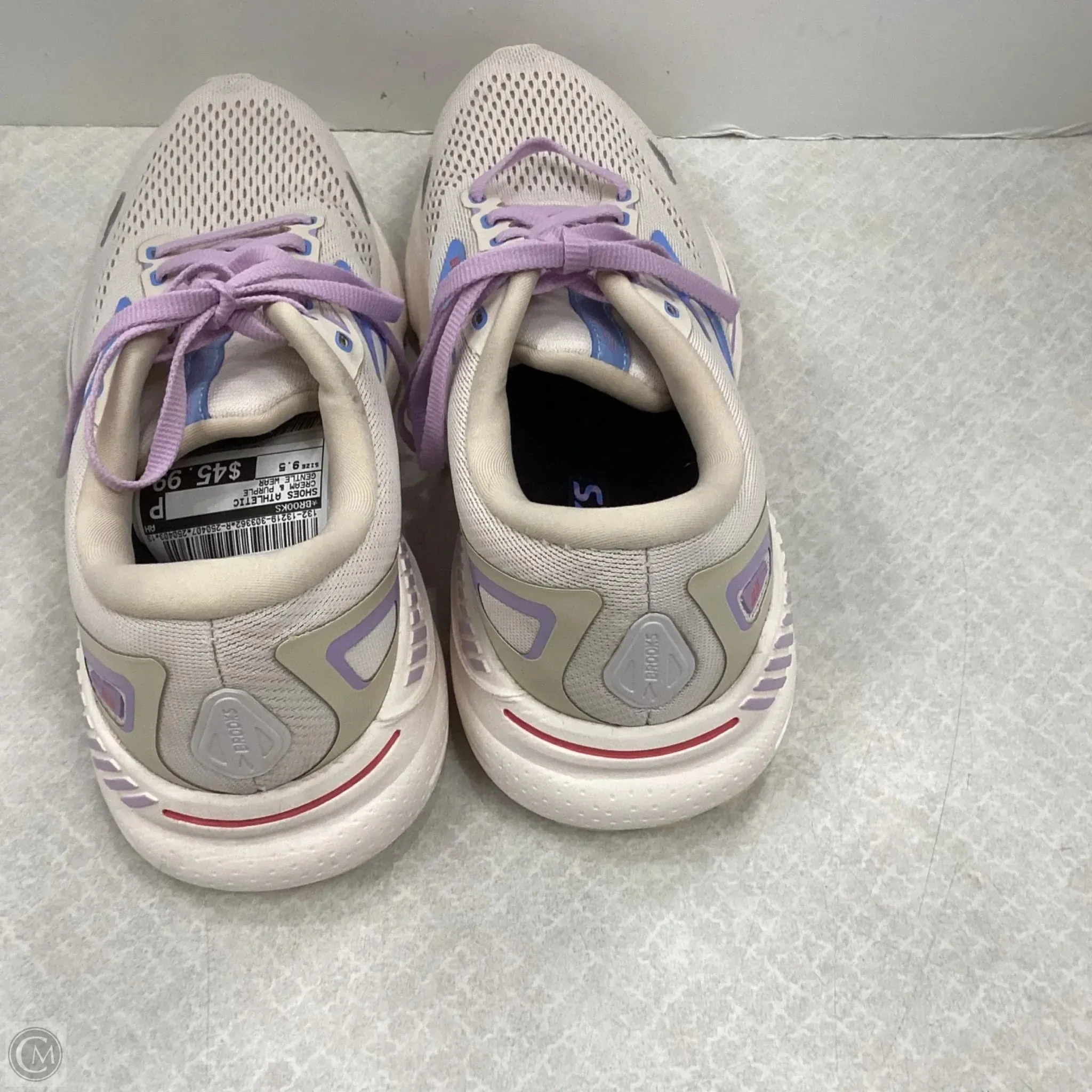 Shoes Athletic By Brooks In Cream & Purple, Size: 9.5