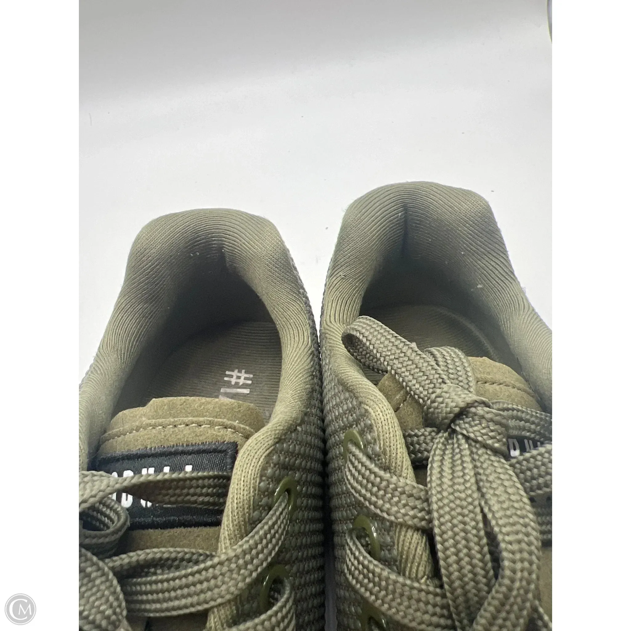 Shoes Athletic By Clothes Mentor In Green, Size: 8