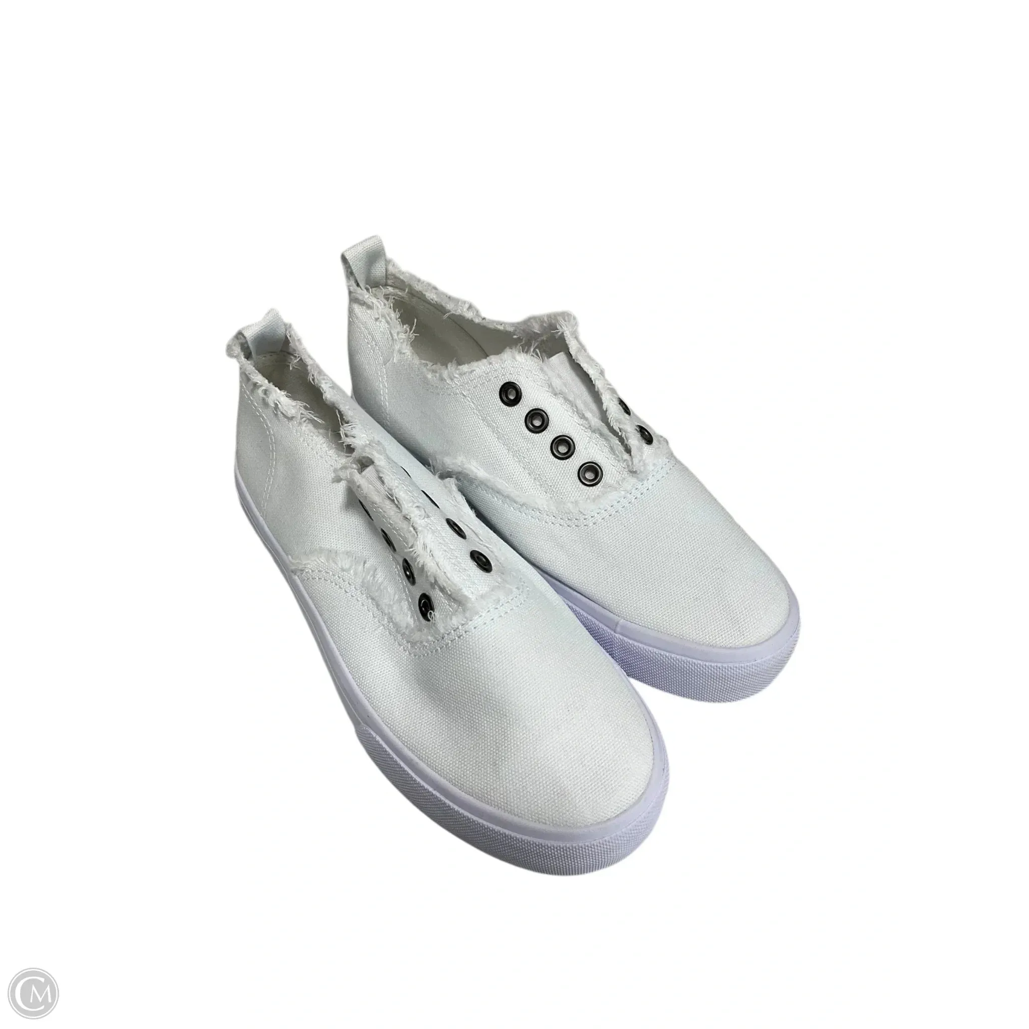 Shoes Athletic By Clothes Mentor In White, Size: 7