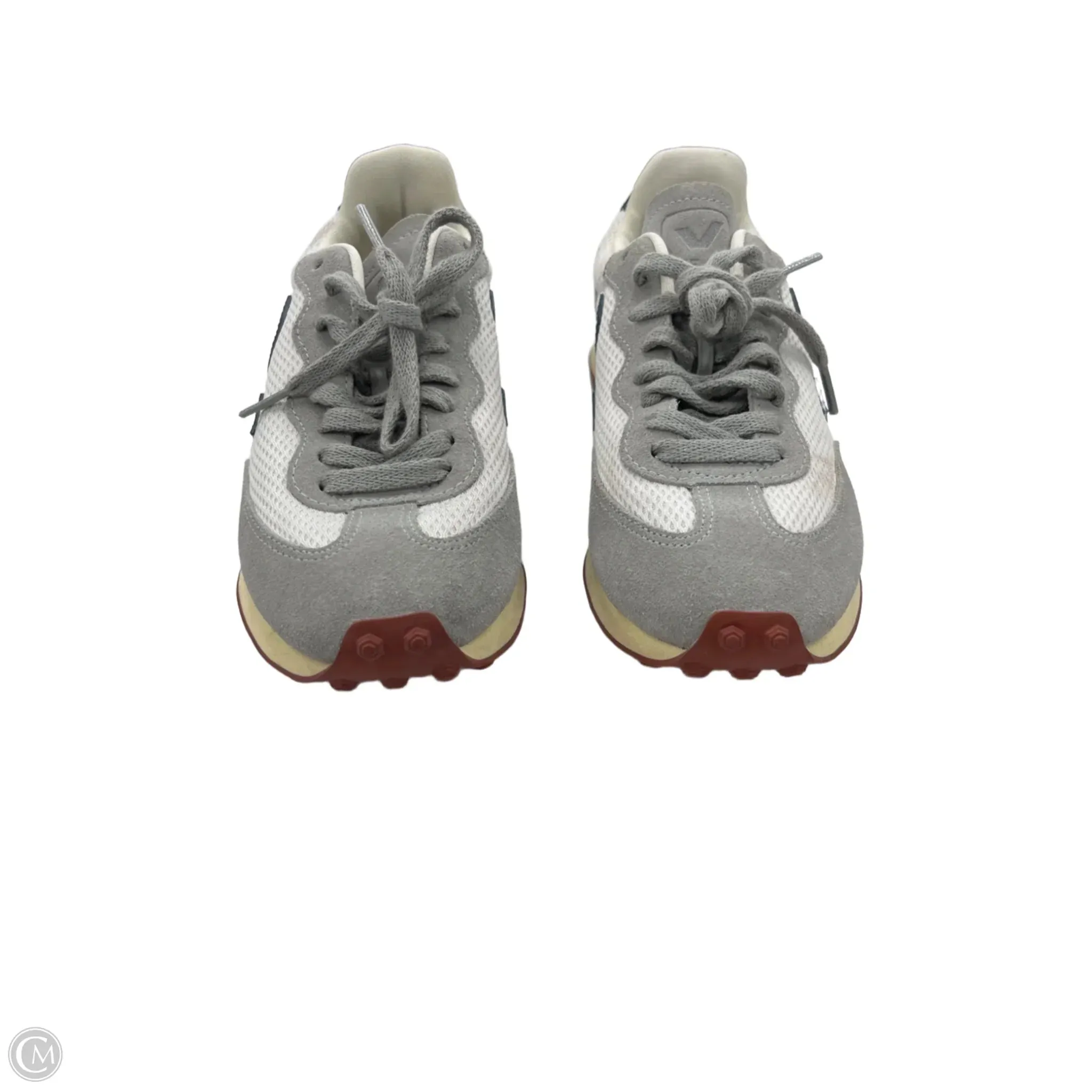 Shoes Athletic By Cmb In Grey, Size: 8