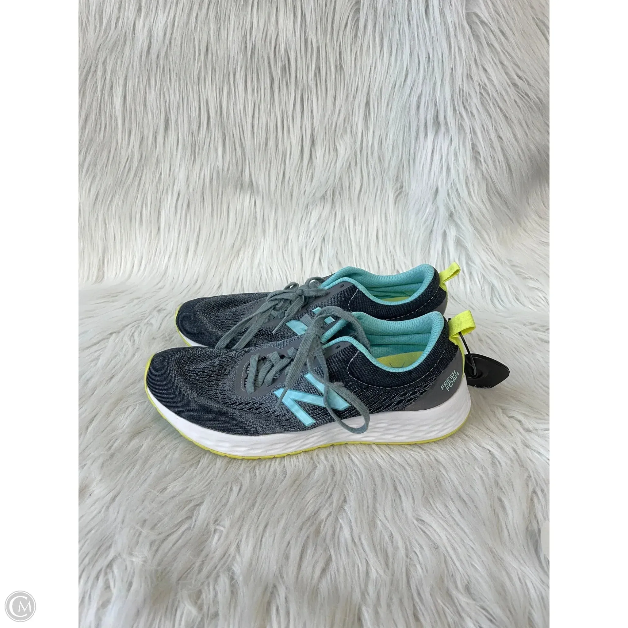 Shoes Athletic By New Balance In Blue & Grey, Size: 9.5