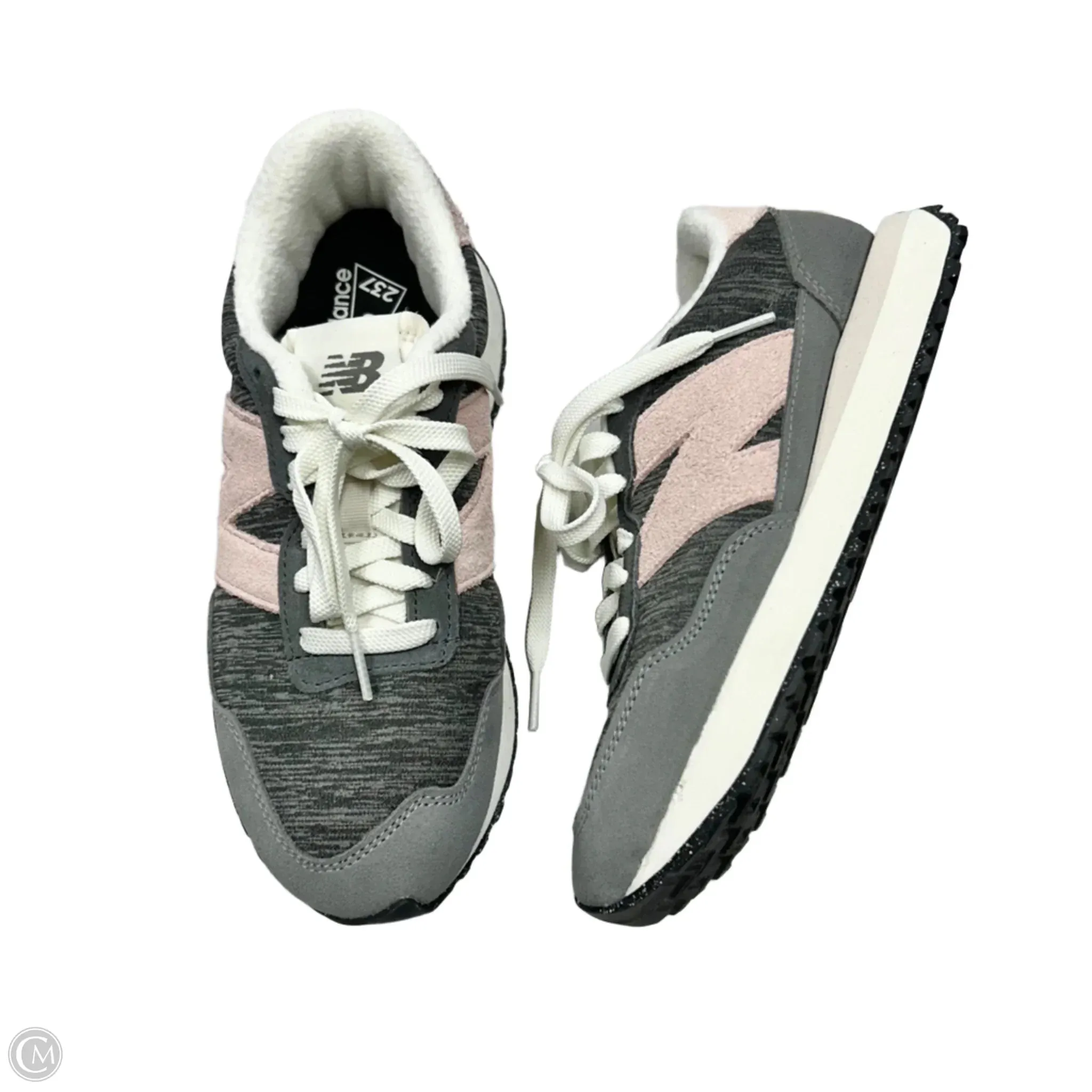 Shoes Athletic By New Balance In Grey & Pink, Size: 7.5