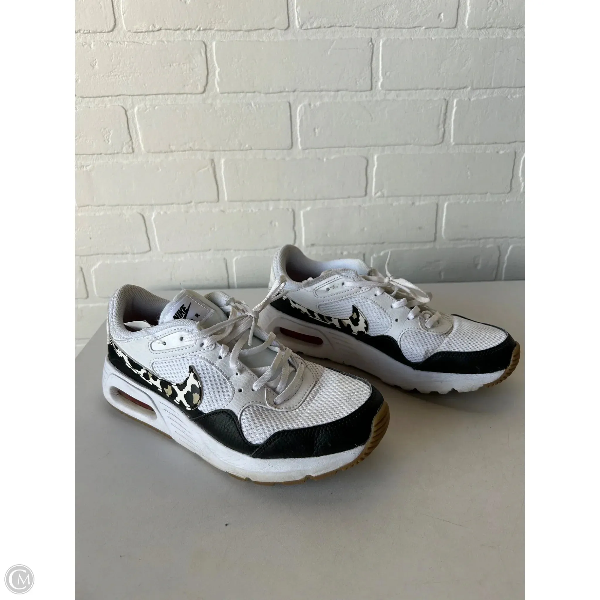 Shoes Athletic By Nike In Black & White, Size: 7
