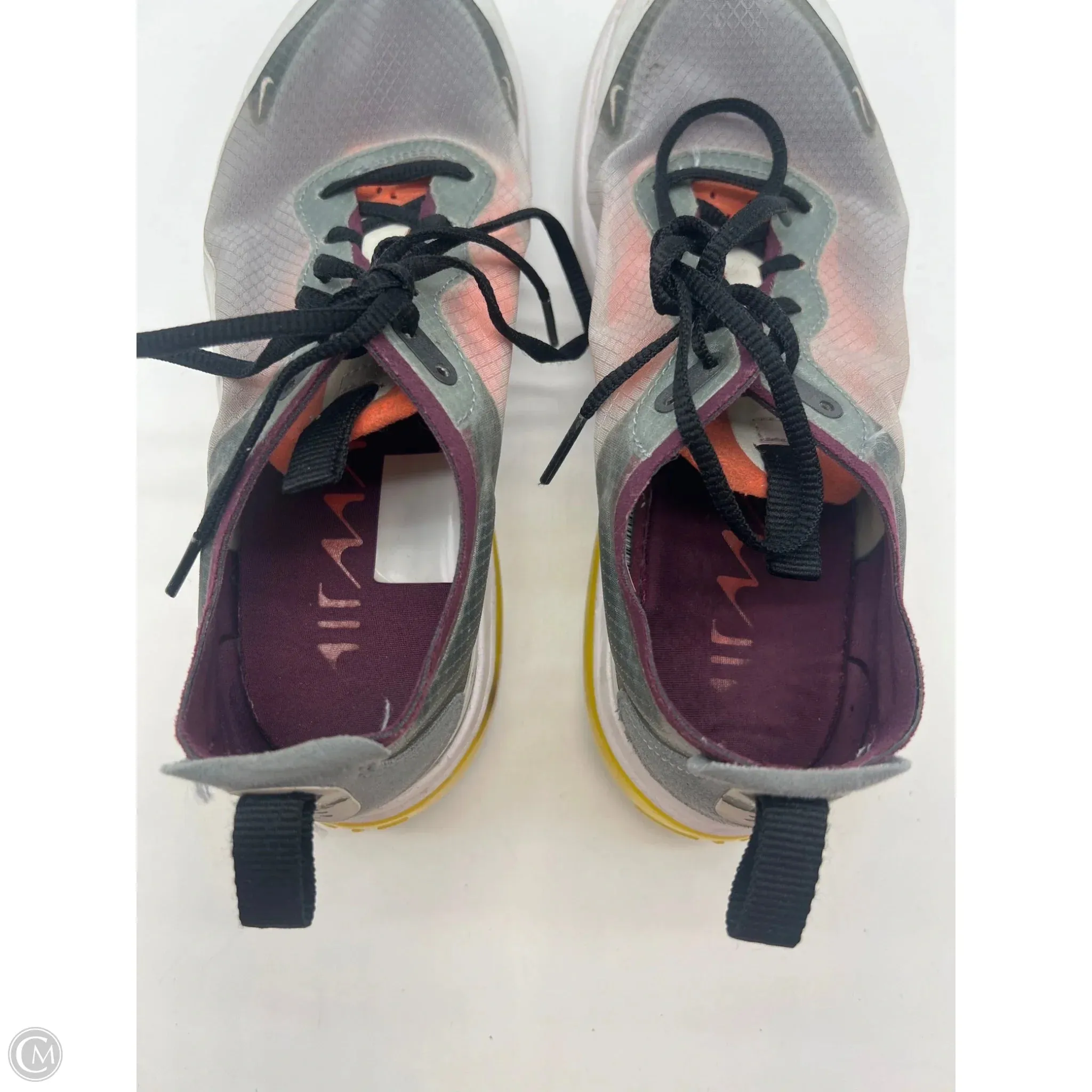 Shoes Athletic By Nike In Grey, Size: 7