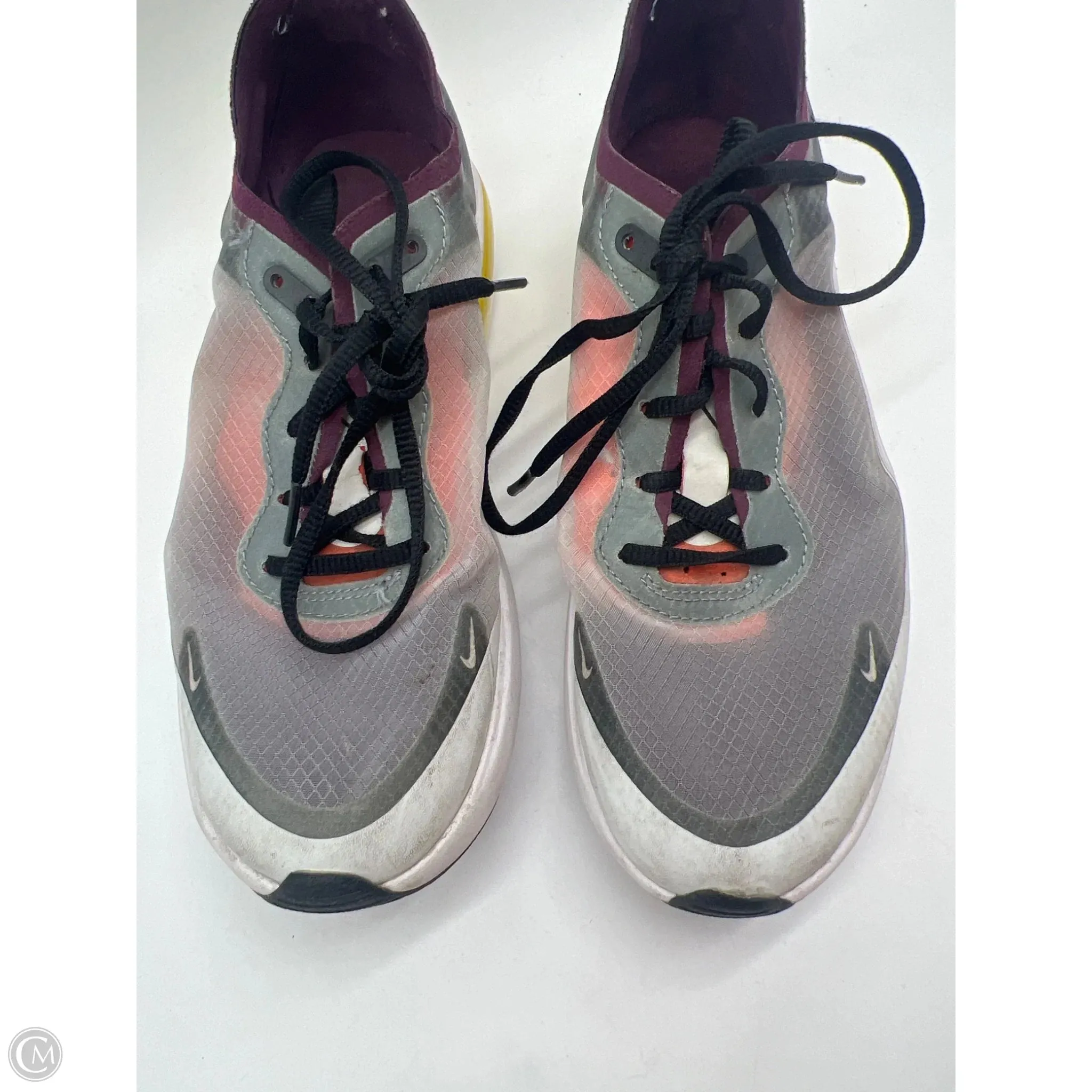 Shoes Athletic By Nike In Grey, Size: 7