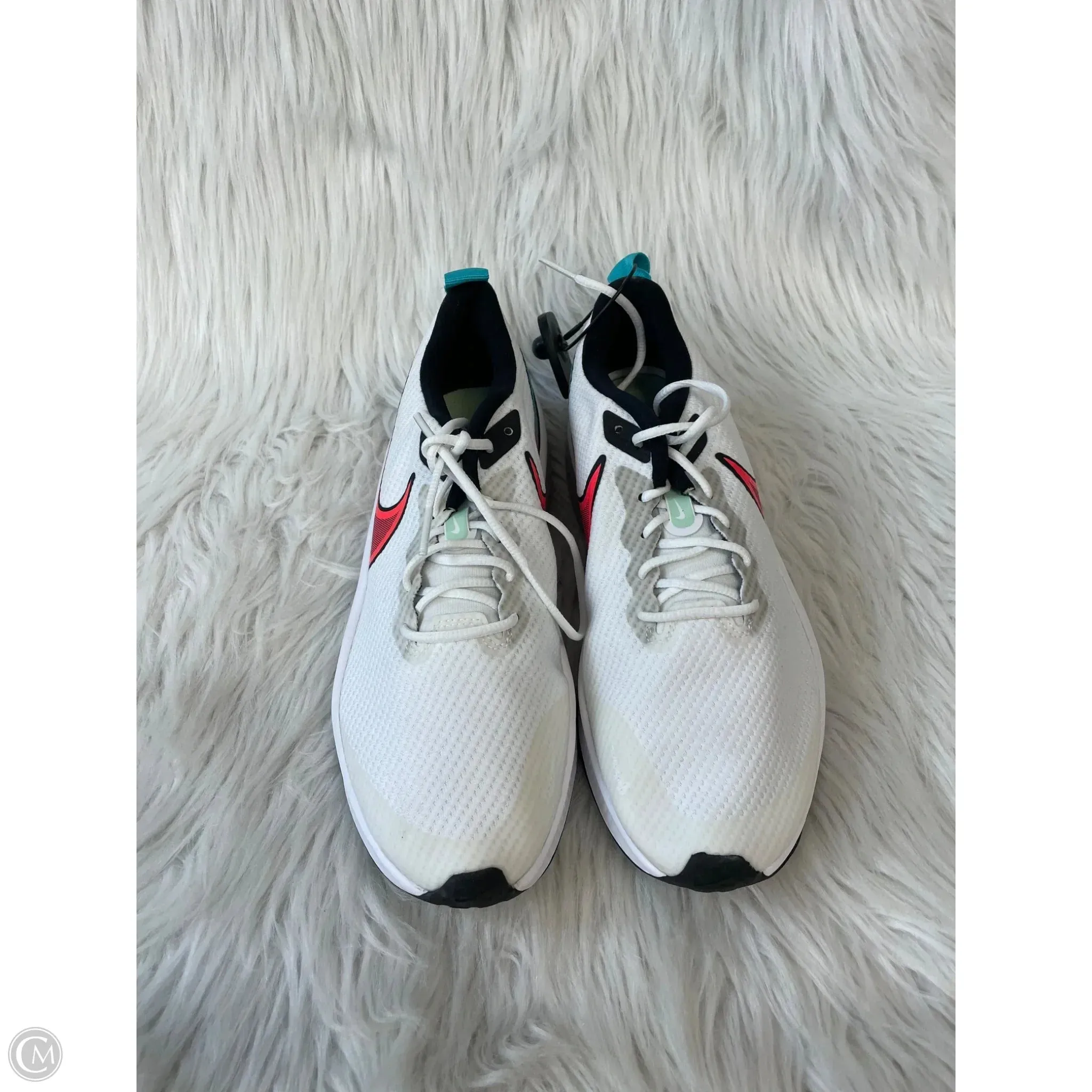 Shoes Athletic By Nike In White, Size: 8.5