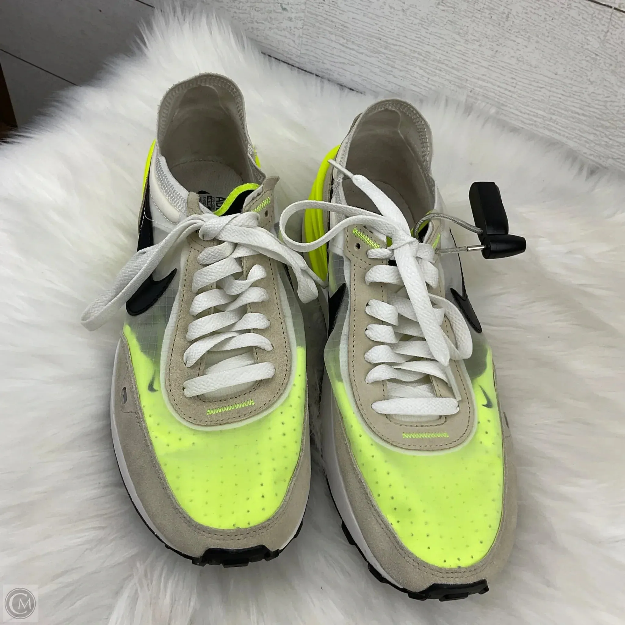 Shoes Athletic By Nike In White, Size: 8
