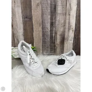 Shoes Athletic By Saucony In White, Size: 9