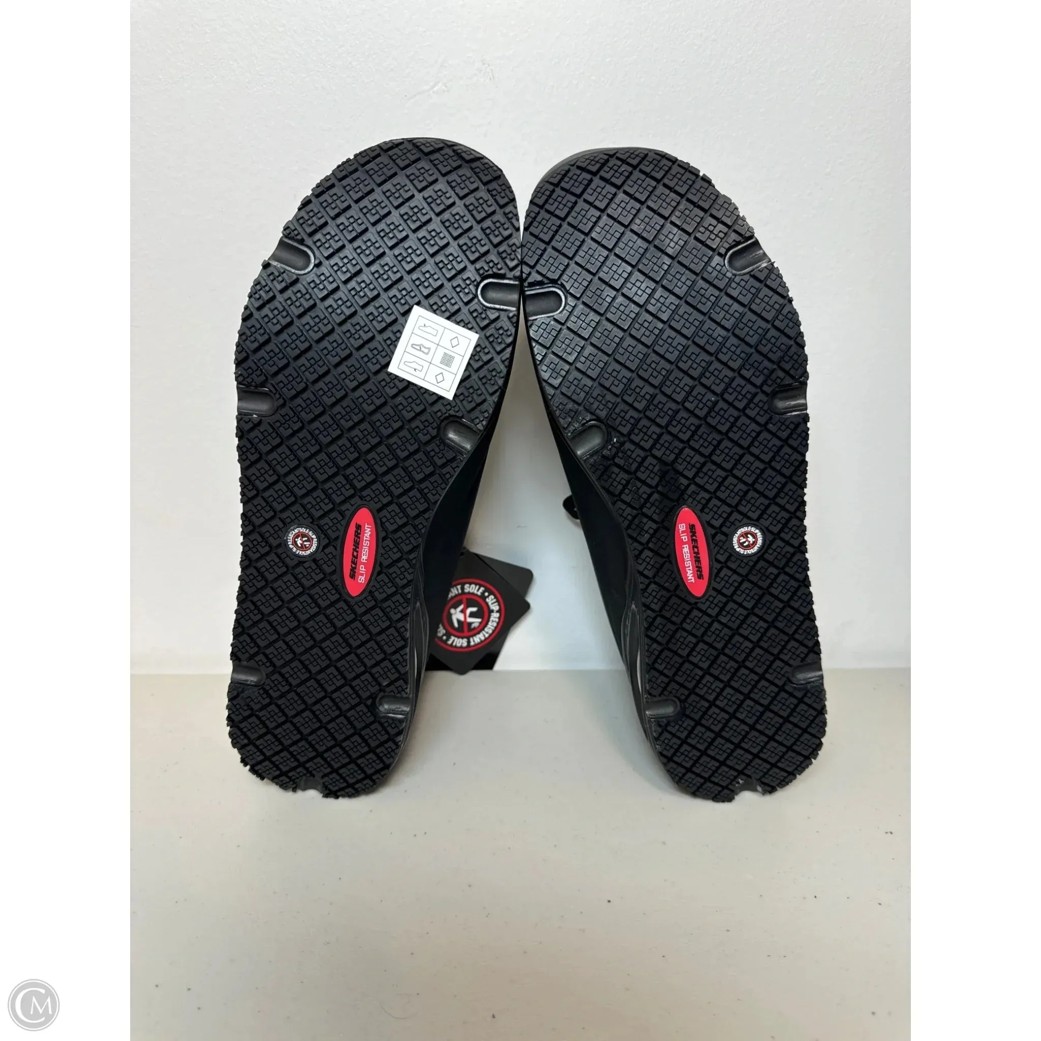 Shoes Athletic By Skechers In Black, Size: 8.5