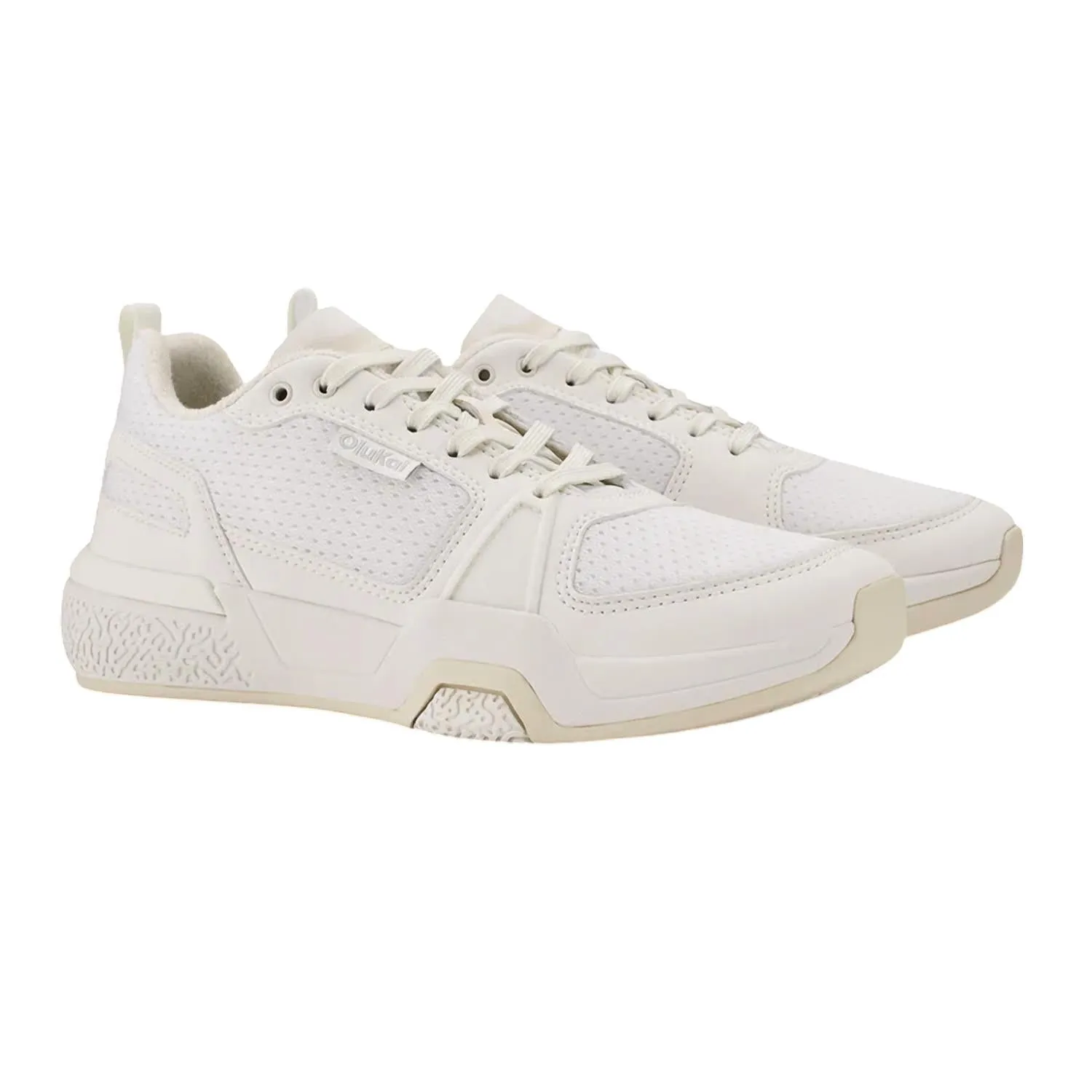 Women's Anau Sneaker In White/white