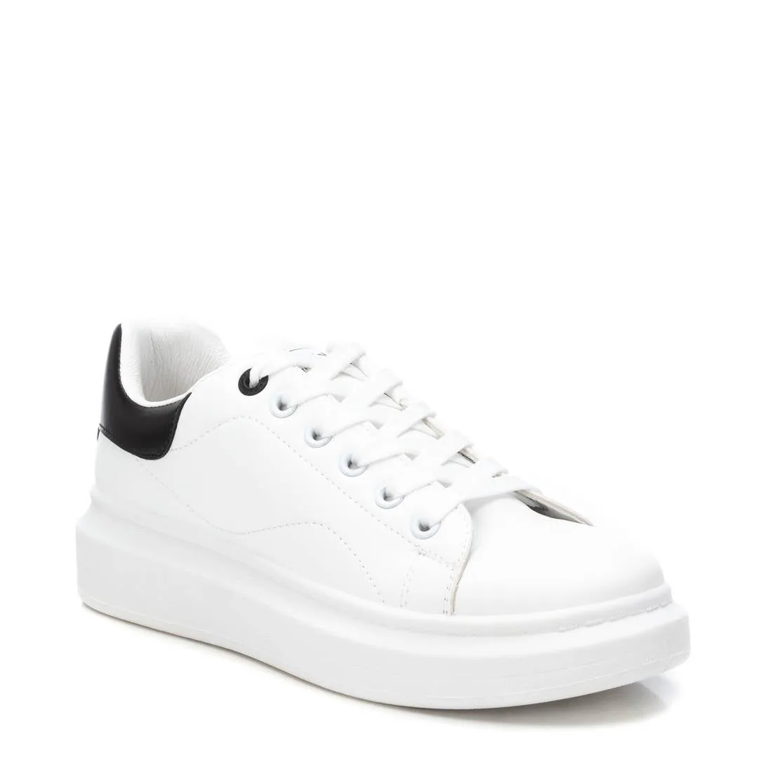 Women's Casual Sneakers By XTI