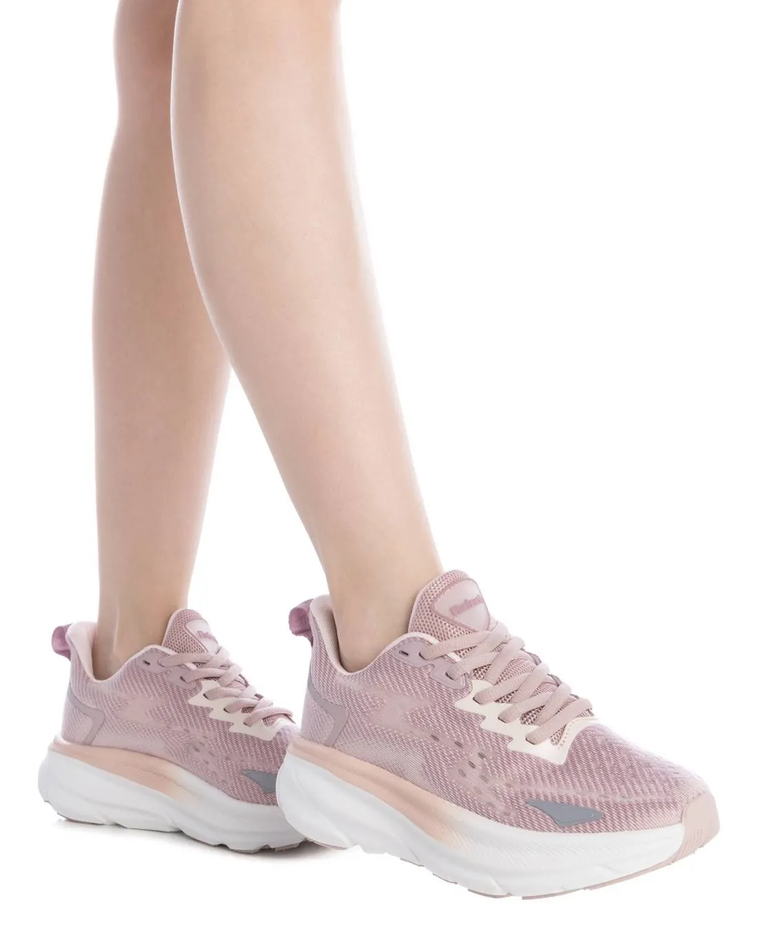 Women's Casual Sneakers By XTI