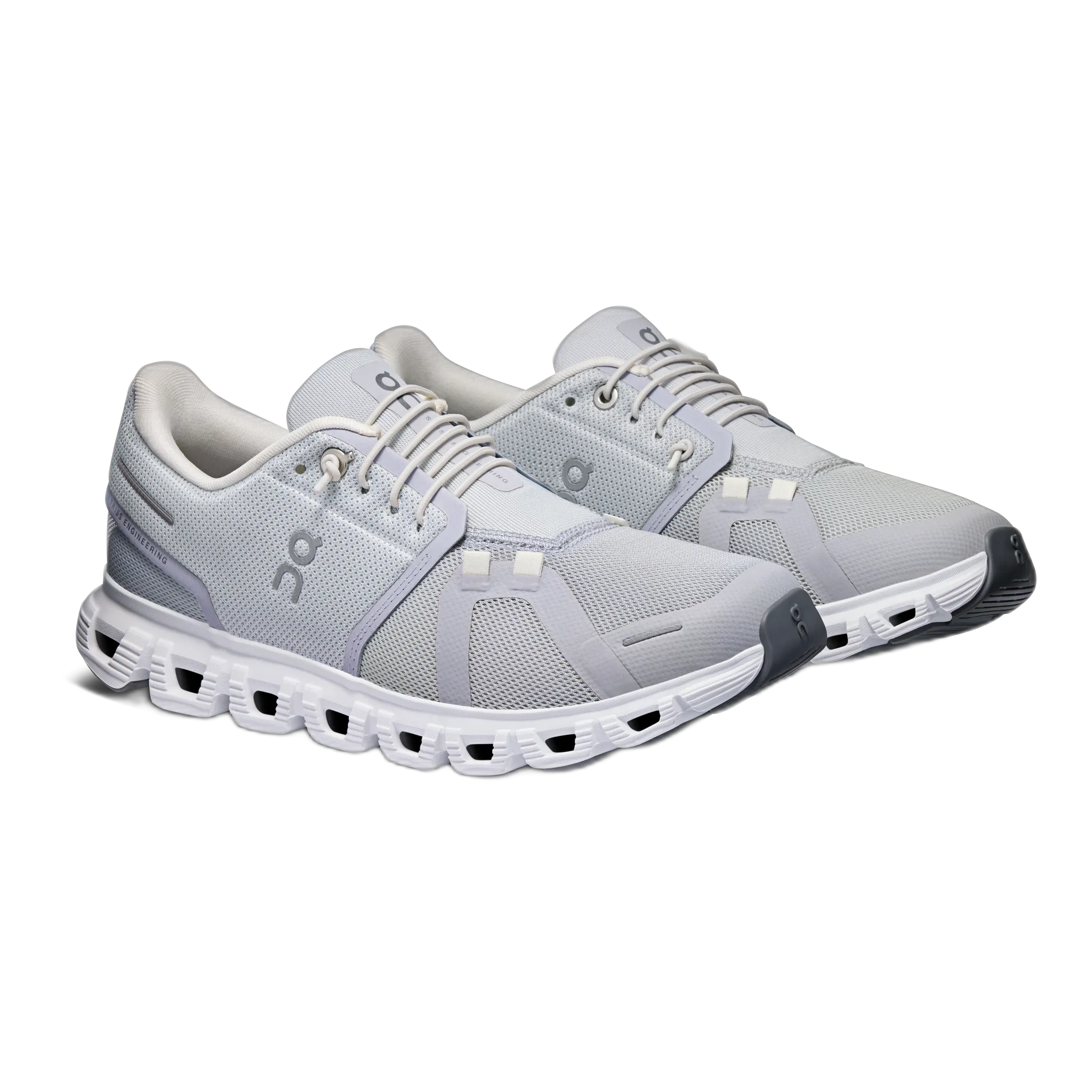 Women's Cloud 6