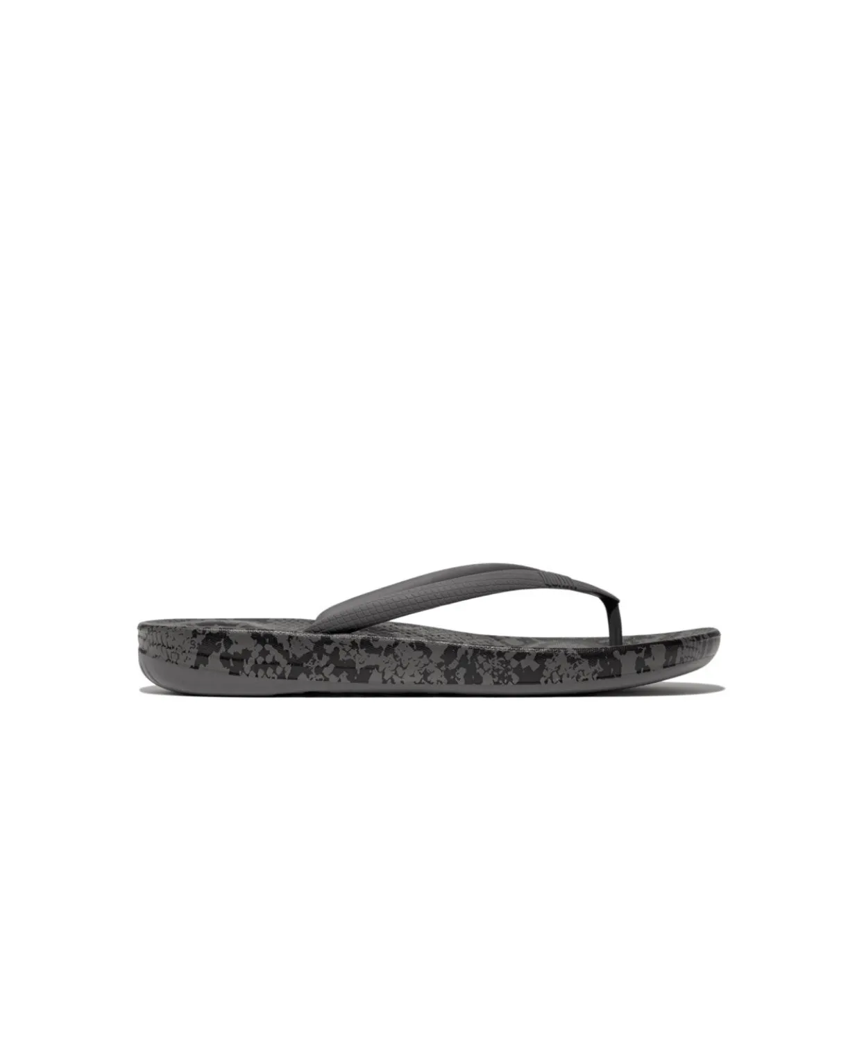 Womens Fitflop Shoes Fitflop iQushion Snake Print Thongs Pewter