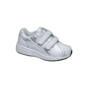 Women's Motion V Athletic Shoes In White
