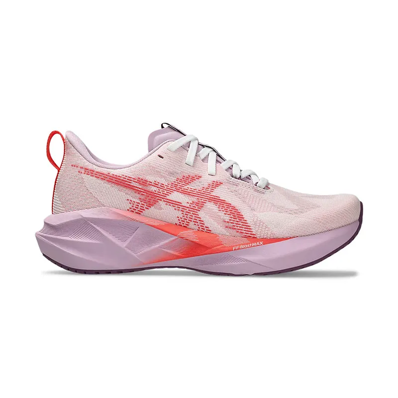 Women's Novablast 5 White/Coral Reef