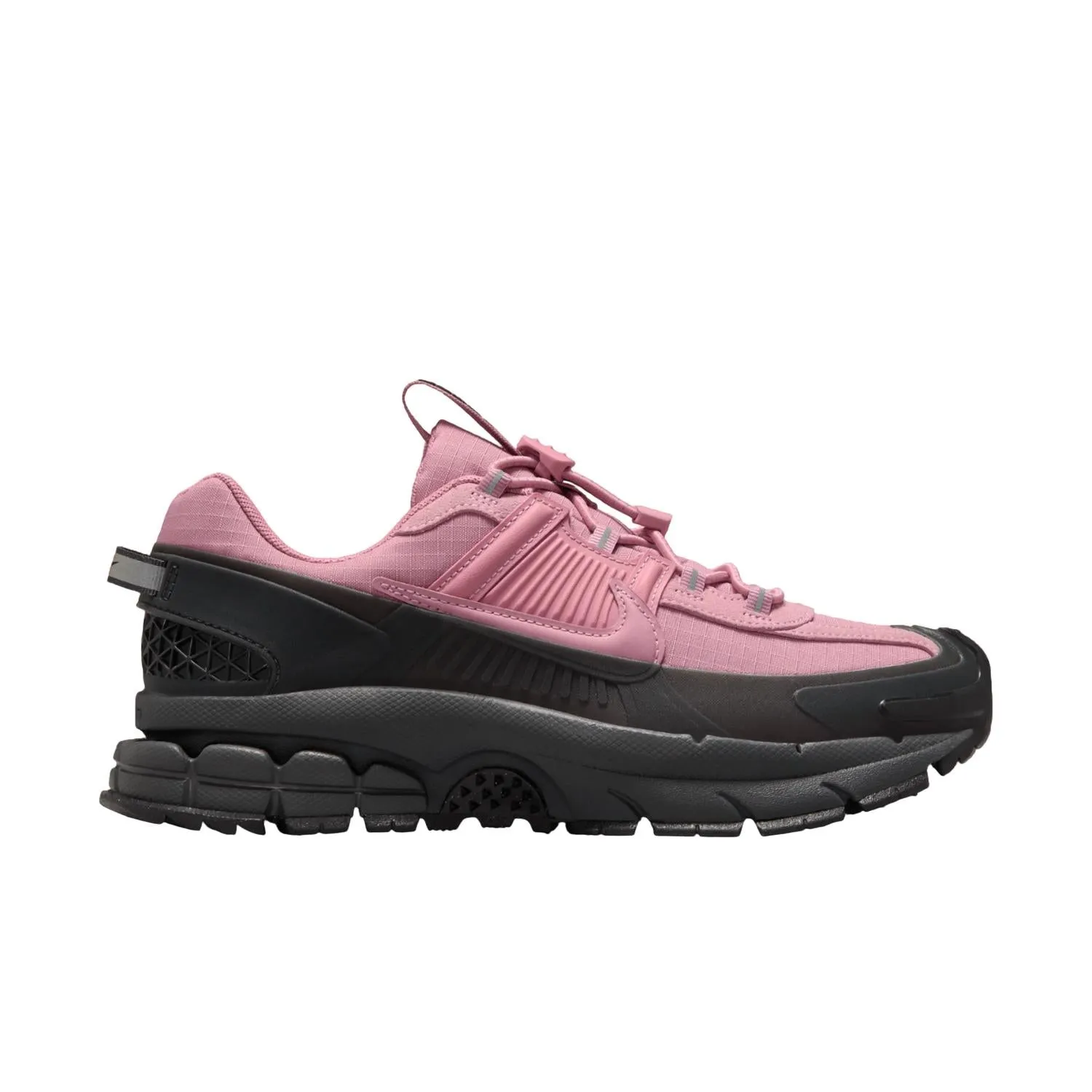 Women's Zoom Vomero Roam Winterized Shoes In Elemental Pink